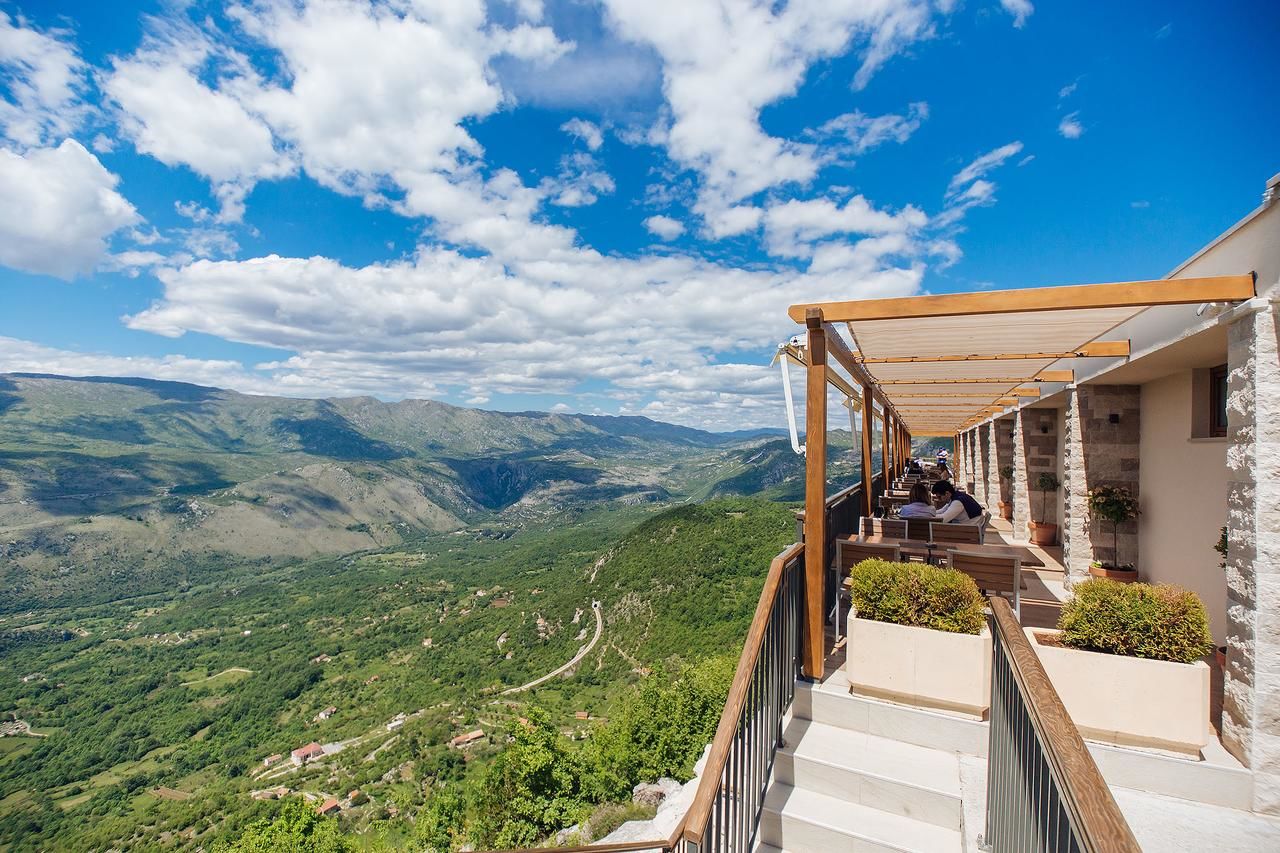 Отель Hotel Sokoline Даниловград-4