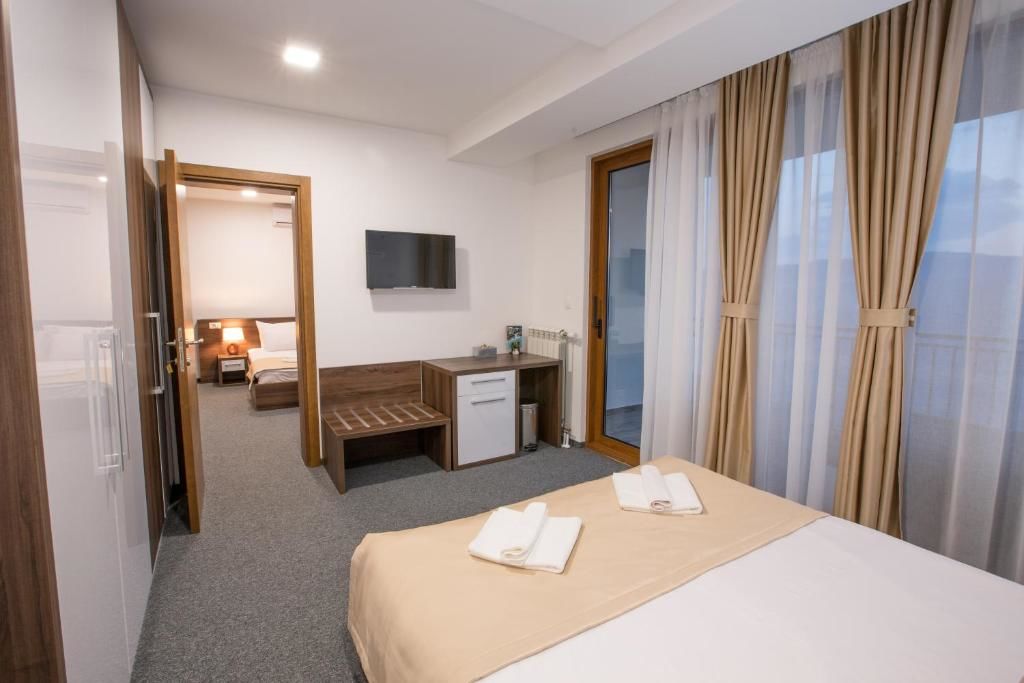 Отель Hotel Sokoline Даниловград